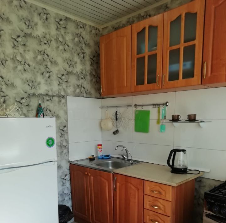 квартира г Мурманск р-н Ленинский ул Володарского 1 фото 1