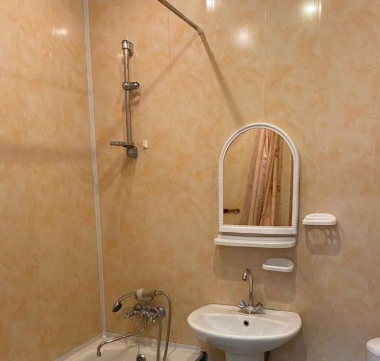 квартира г Тольятти р-н Автозаводский ул Фрунзе 8в фото 9