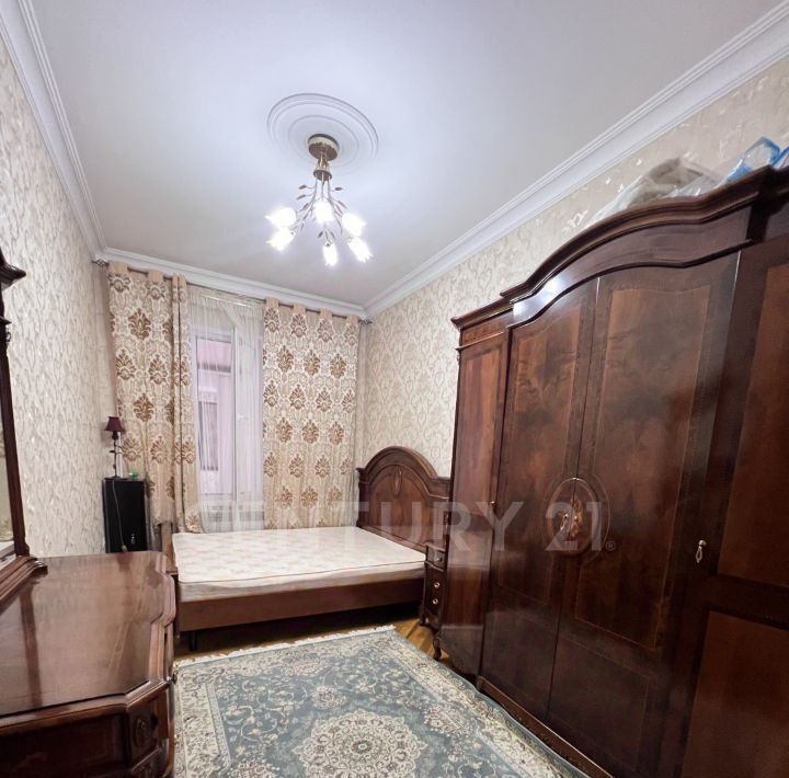 дом г Махачкала р-н Кировский ул Тахо-Годи 13 фото 10