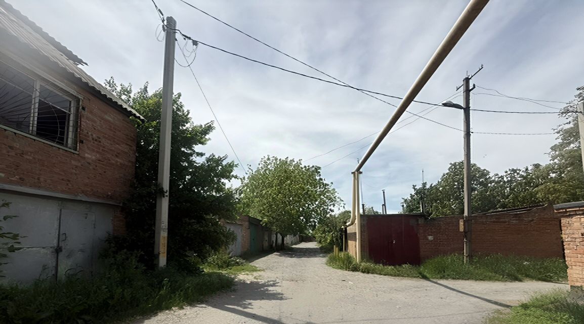 гараж г Шахты ул Ильюшина 7а/37 фото 3