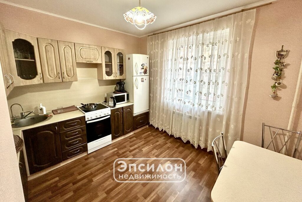 квартира г Курск пр-кт Анатолия Дериглазова 65 фото 2