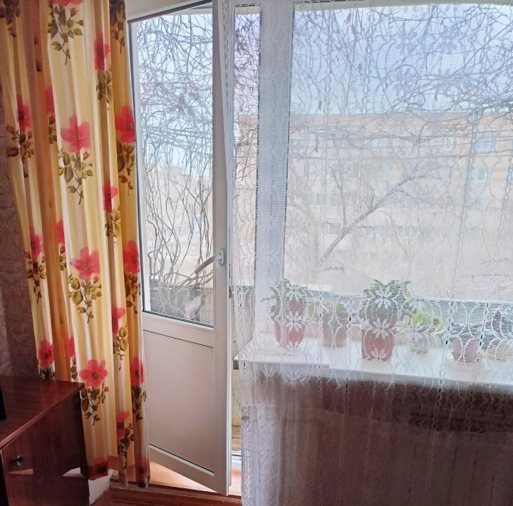 квартира г Волгоград р-н Дзержинский ул Ангарская 118 фото 5