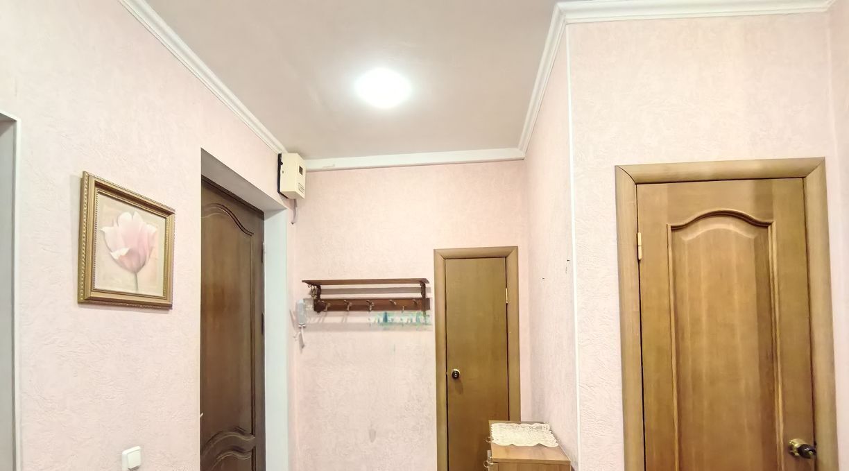 квартира г Волгоград р-н Красноармейский ул 40 лет ВЛКСМ 15 фото 2