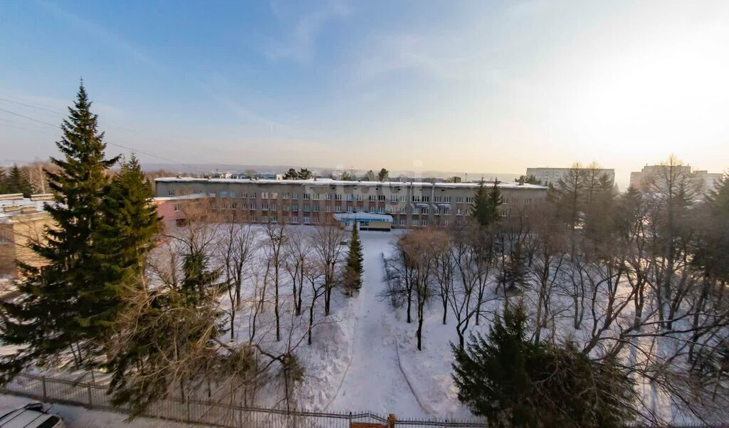 квартира г Кемерово ул Стадионная 4а фото 4
