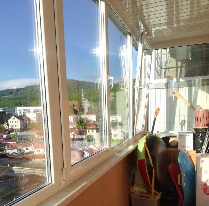 квартира г Южно-Сахалинск ул Есенина 4к/2 фото 16