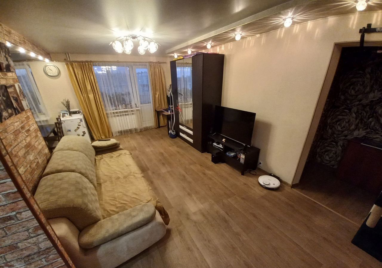 квартира г Каменск-Уральский б-р Комсомольский 39 фото 1