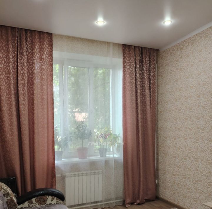 квартира г Омск р-н Центральный ул 2-я Челюскинцев 15к/1 фото 5