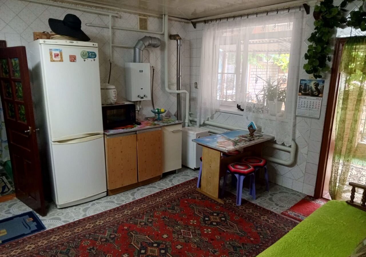 дом р-н Приморско-Ахтарский г Приморско-Ахтарск ул Буденного фото 4