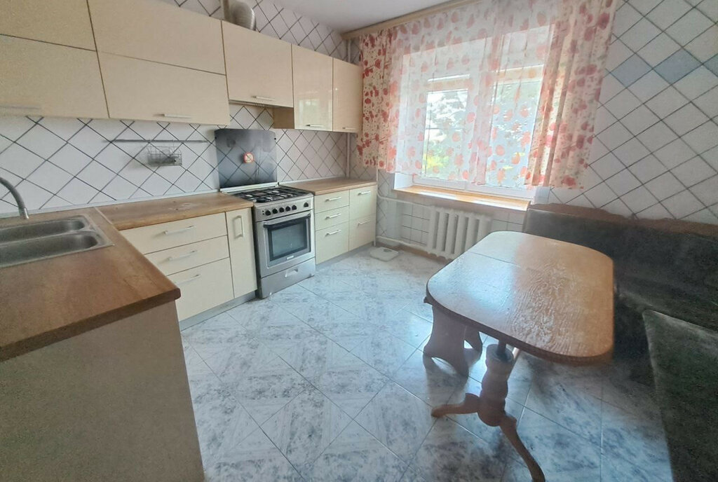 квартира р-н Ейский г Ейск ул Горького 25/2 фото 1