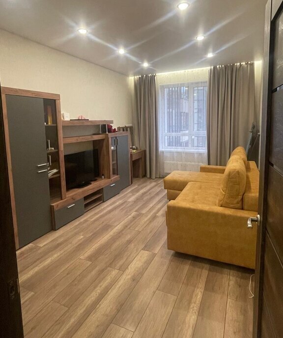 квартира г Санкт-Петербург метро Комендантский Проспект пр-кт Авиаконструкторов 61 фото 2