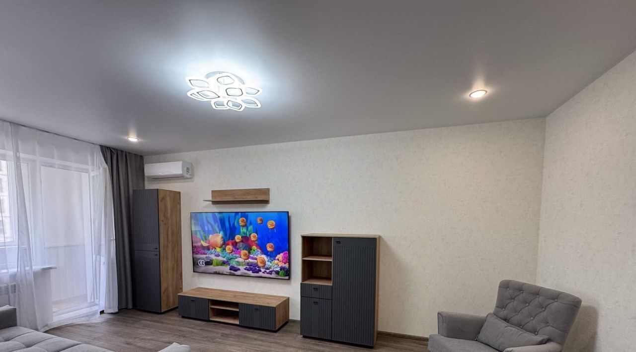 квартира г Липецк р-н Октябрьский 15-й микрорайон 23 фото 1