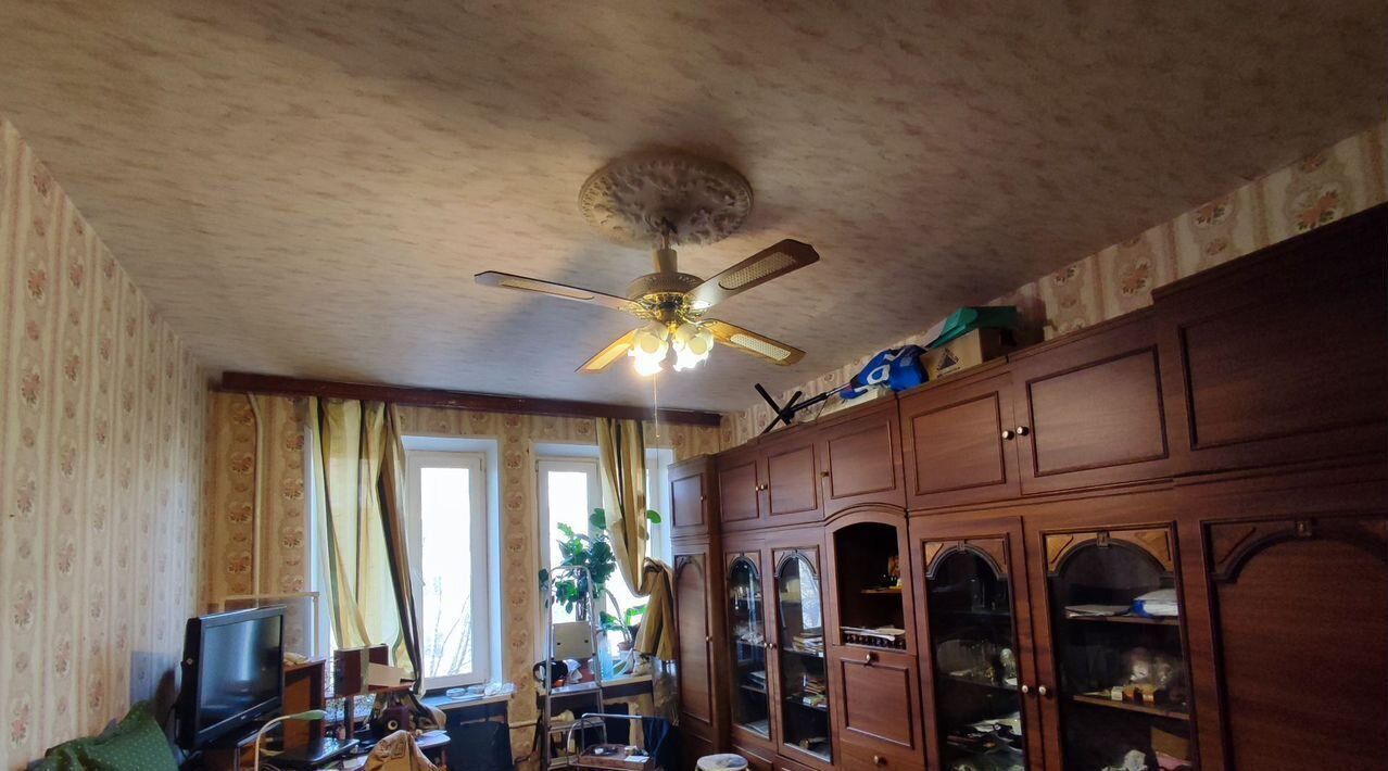 квартира г Волжский ул Комсомольская 15 фото 1