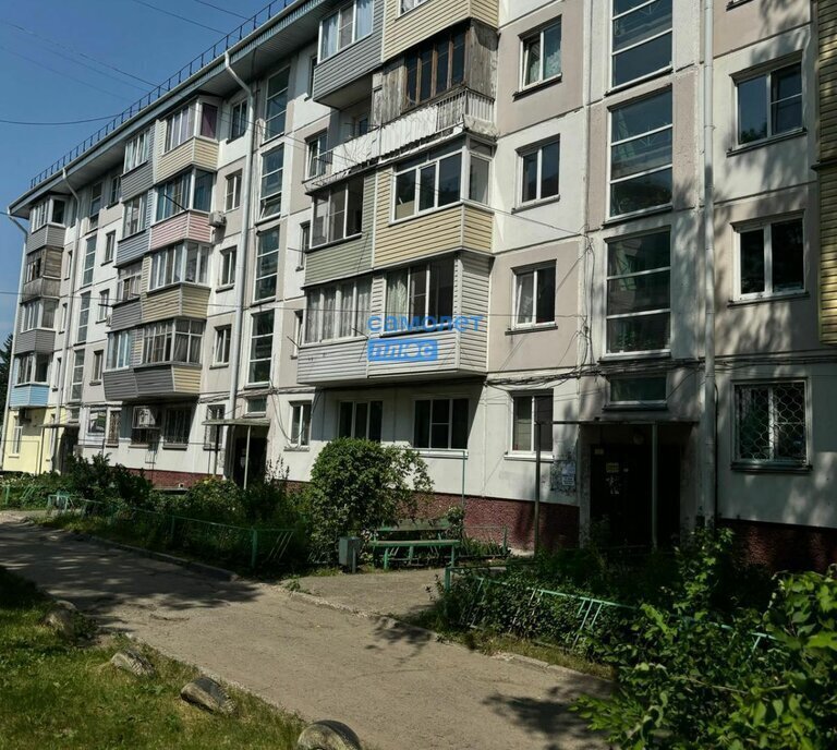 квартира г Бийск ул имени Героя Советского Союза Васильева 33 фото 1