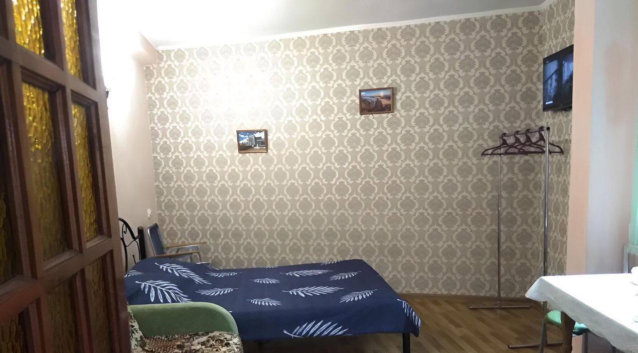 комната г Ялта пгт Гурзуф ул Строителей 17 фото 1