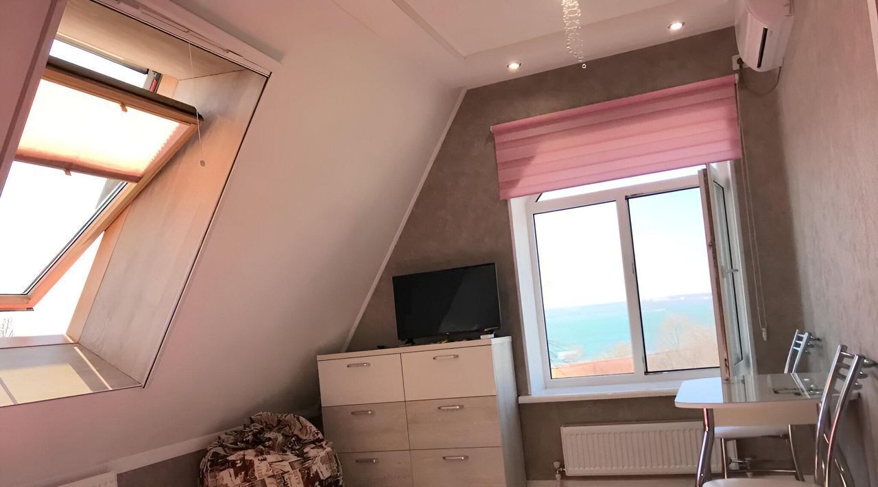 комната г Керчь ул Калинина 10 фото 2