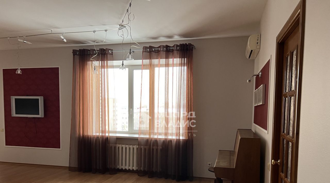 квартира г Омск р-н Центральный ул Яковлева 112к/1 фото 6