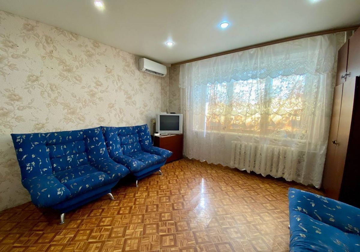 квартира г Новокуйбышевск ул Егорова 10а фото 2
