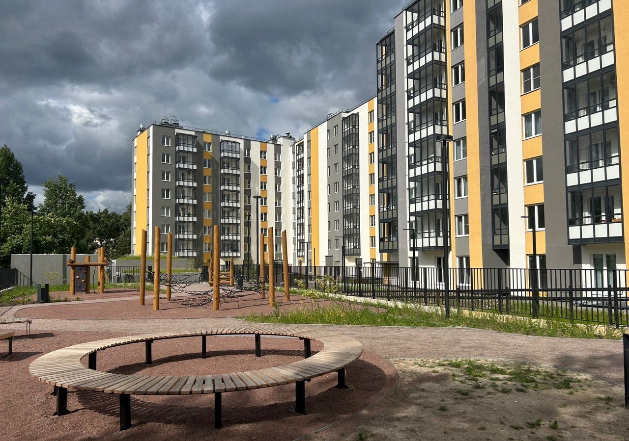 квартира г Колпино пр-кт Ленина 60 р-н Колпинский фото 1