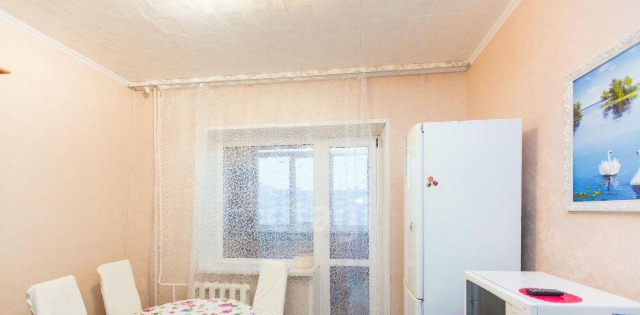квартира г Сургут 9-10-й микрорайон ул Энергетиков 1 фото 4