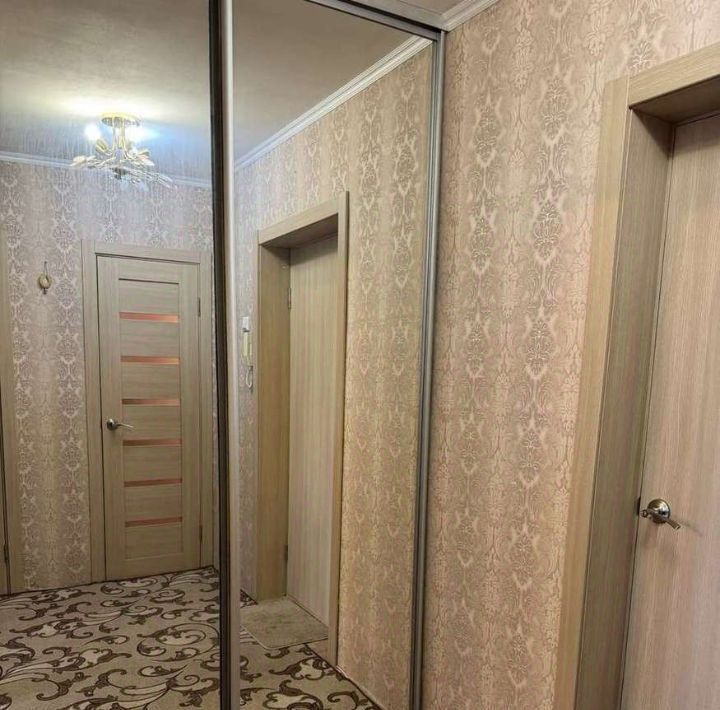 квартира г Великий Новгород ул Октябрьская 2к/3 фото 13