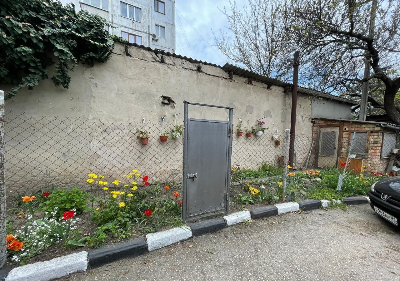 квартира г Симферополь ул Ушакова 12 фото 16