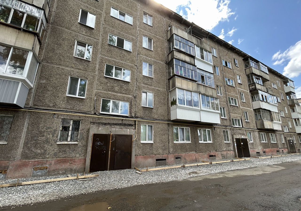 квартира г Нижний Тагил р-н Дзержинский ул Щорса 25 фото 9