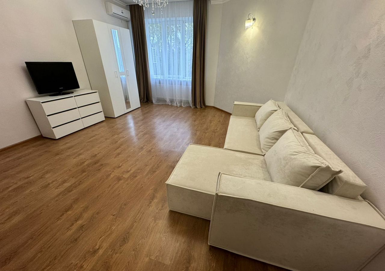 квартира г Евпатория пр-кт им.В.И.Ленина 49 фото 1