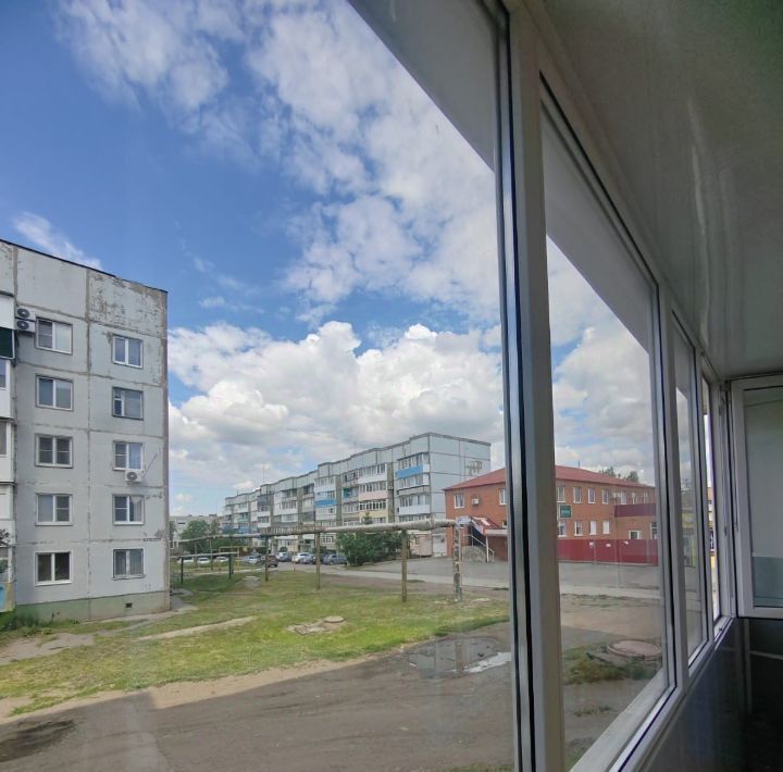 квартира г Гуково пос шахты Антрацит ул Комсомольская 77 фото 16
