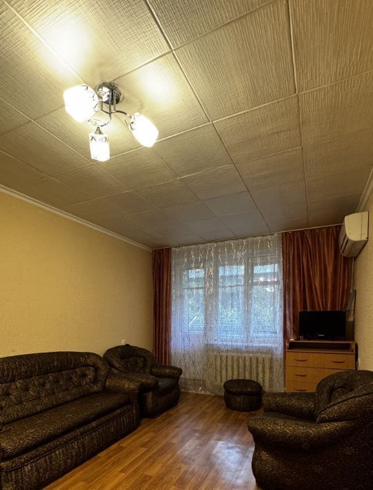 квартира г Симферополь р-н Киевский ул им. Матэ Залки 5а фото 1
