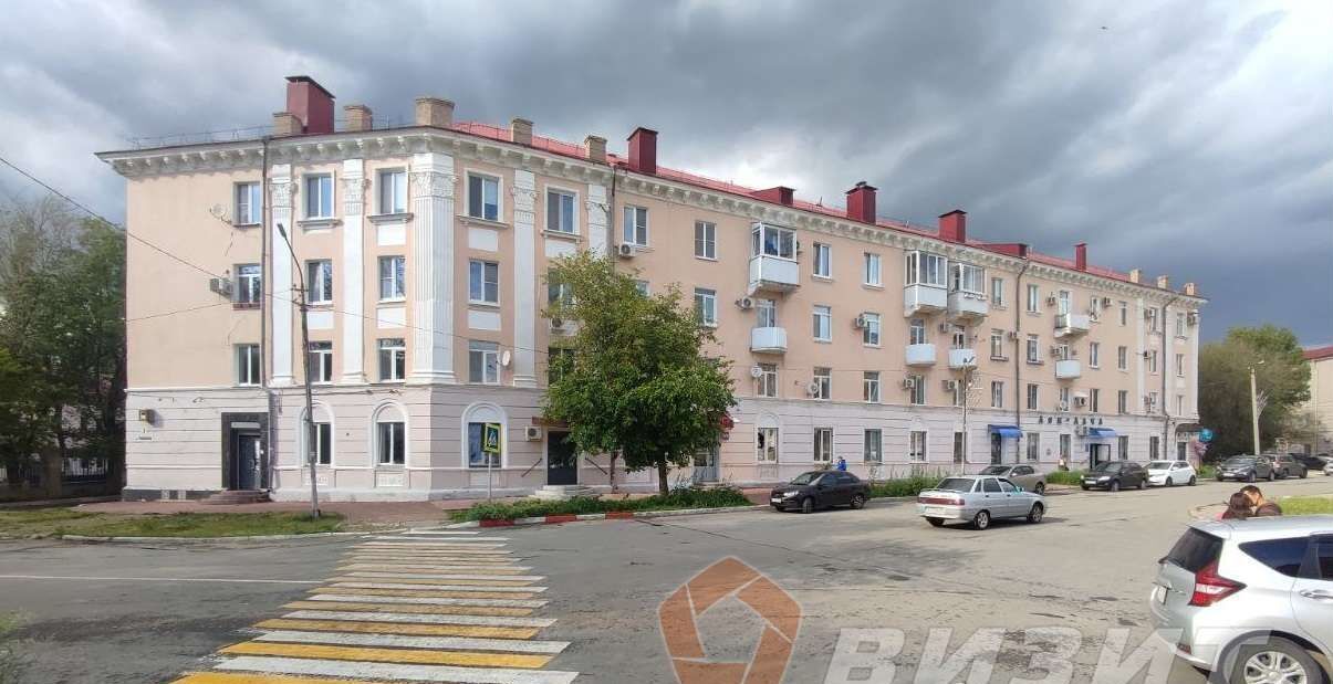 торговое помещение г Новокуйбышевск ул Чапаева 7 фото 3