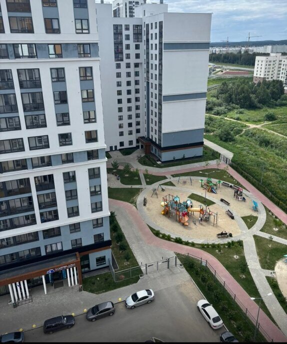 квартира г Екатеринбург Чкаловская ул Хрустальногорская 88 фото 18