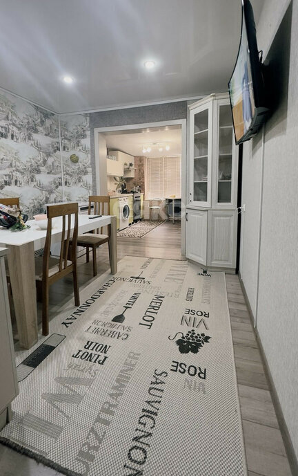 квартира р-н Кореновский г Кореновск ул Фрунзе 205 фото 2