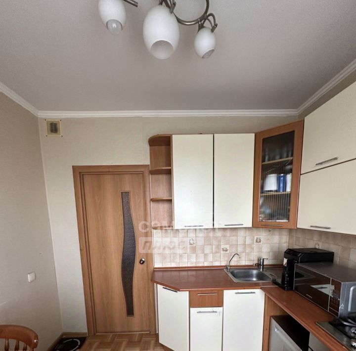 квартира г Омск р-н Кировский ул Лукашевича 27 фото 18