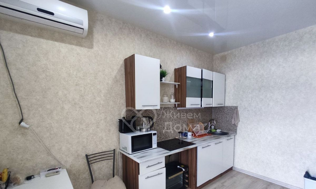 квартира г Волгоград ул Селенгинская 11 105-й м-н фото 6