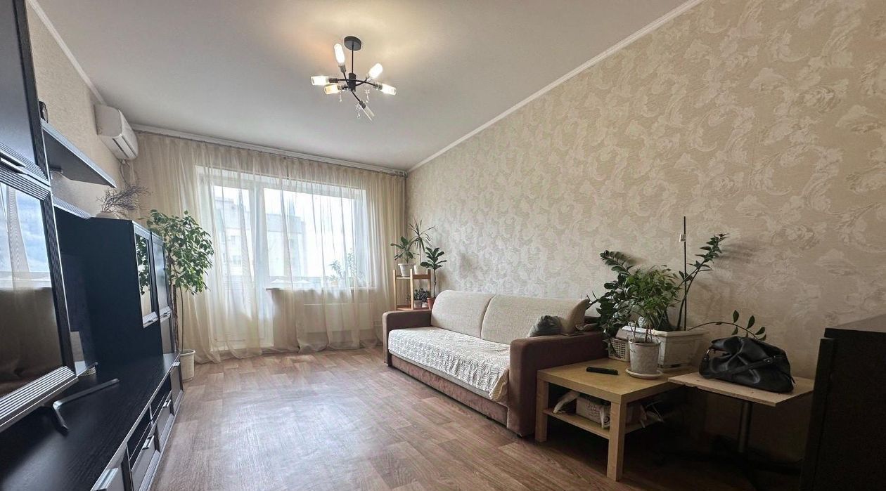 квартира г Саратов р-н Ленинский проезд 2-й им Блинова Ф.А. 4а фото 1