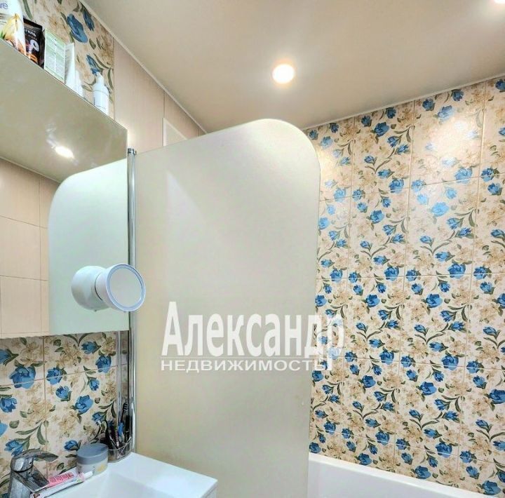 квартира р-н Киришский г Кириши б-р Молодежный 19 фото 8