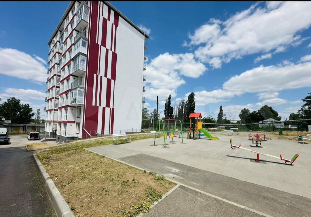 квартира г Симферополь ул Генерала Родионова 11 фото 3