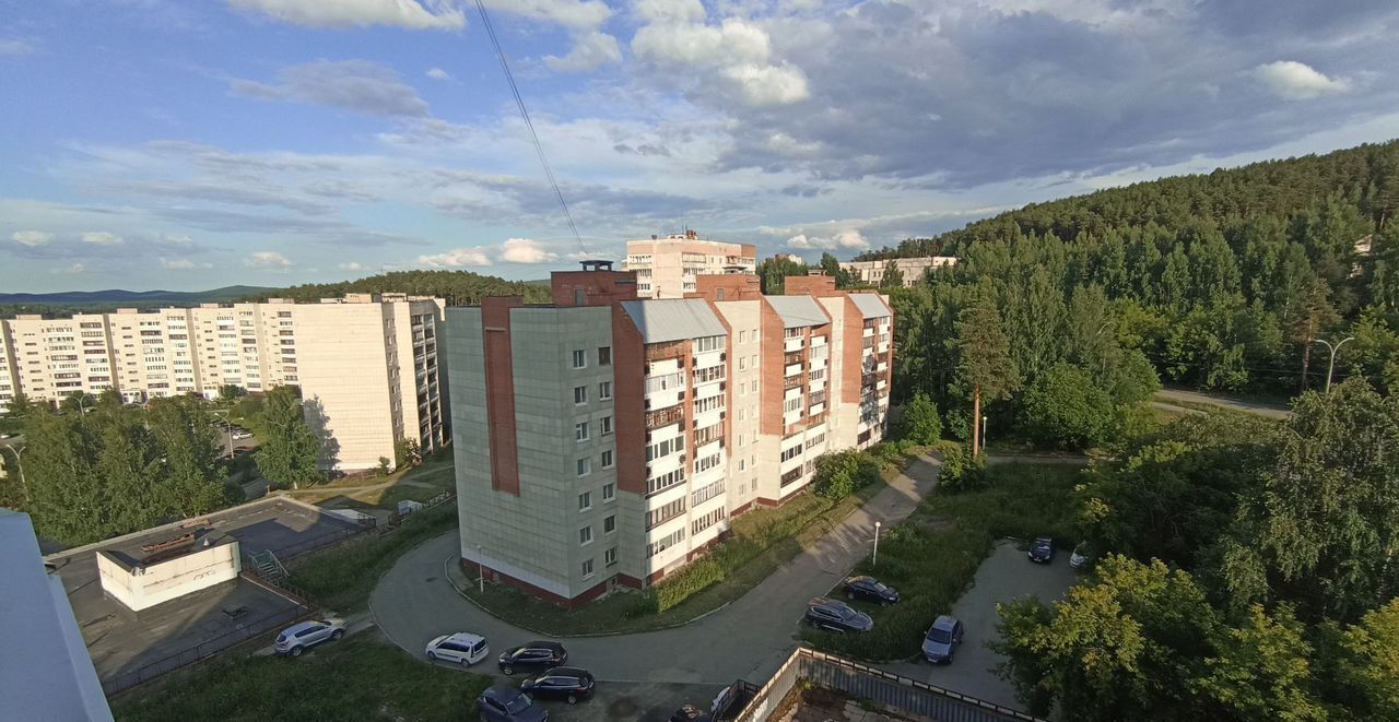 квартира г Новоуральск ул Мичурина 13 фото 13