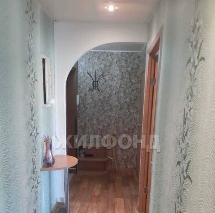 квартира г Барнаул р-н Железнодорожный ул Антона Петрова 140 фото 4
