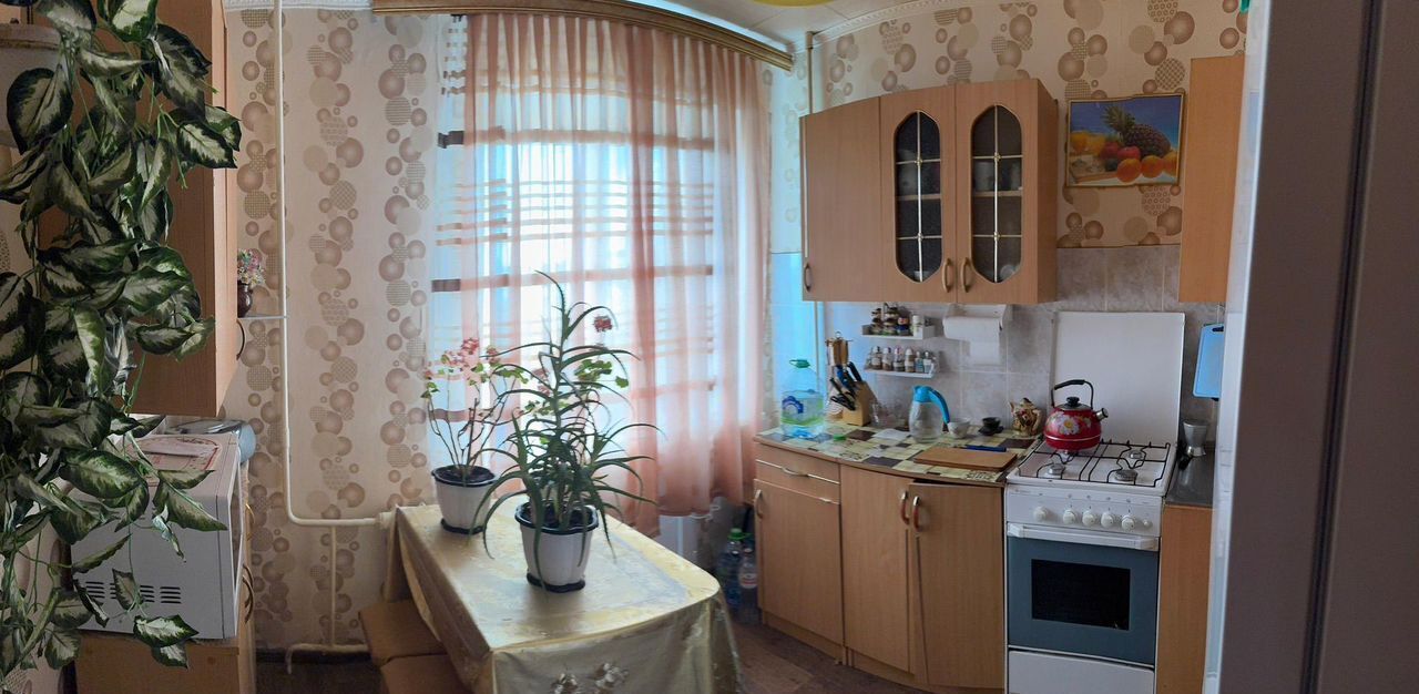 квартира г Саратов р-н Заводской ул 7-я Нагорная 22/28 фото 3