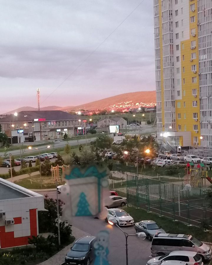 квартира р-н Анапский г Анапа ул Адмирала Пустошкина 22к/4 фото 2