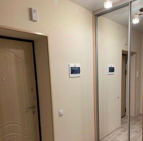 квартира р-н Кировский ул Апрельская 1а фото