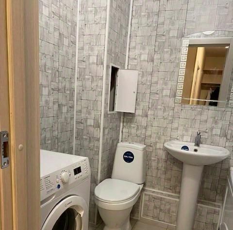 квартира г Красноярск р-н Кировский ул Апрельская 1а фото 3