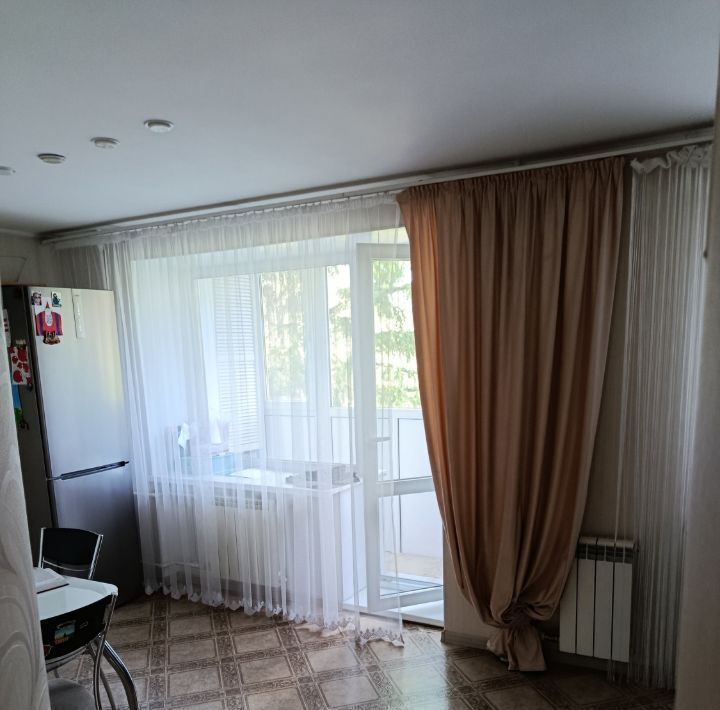 квартира г Омск р-н Центральный ул 22-я Линия 77 фото 8