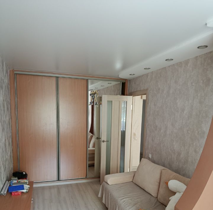 квартира г Омск р-н Центральный ул 22-я Линия 77 фото 16