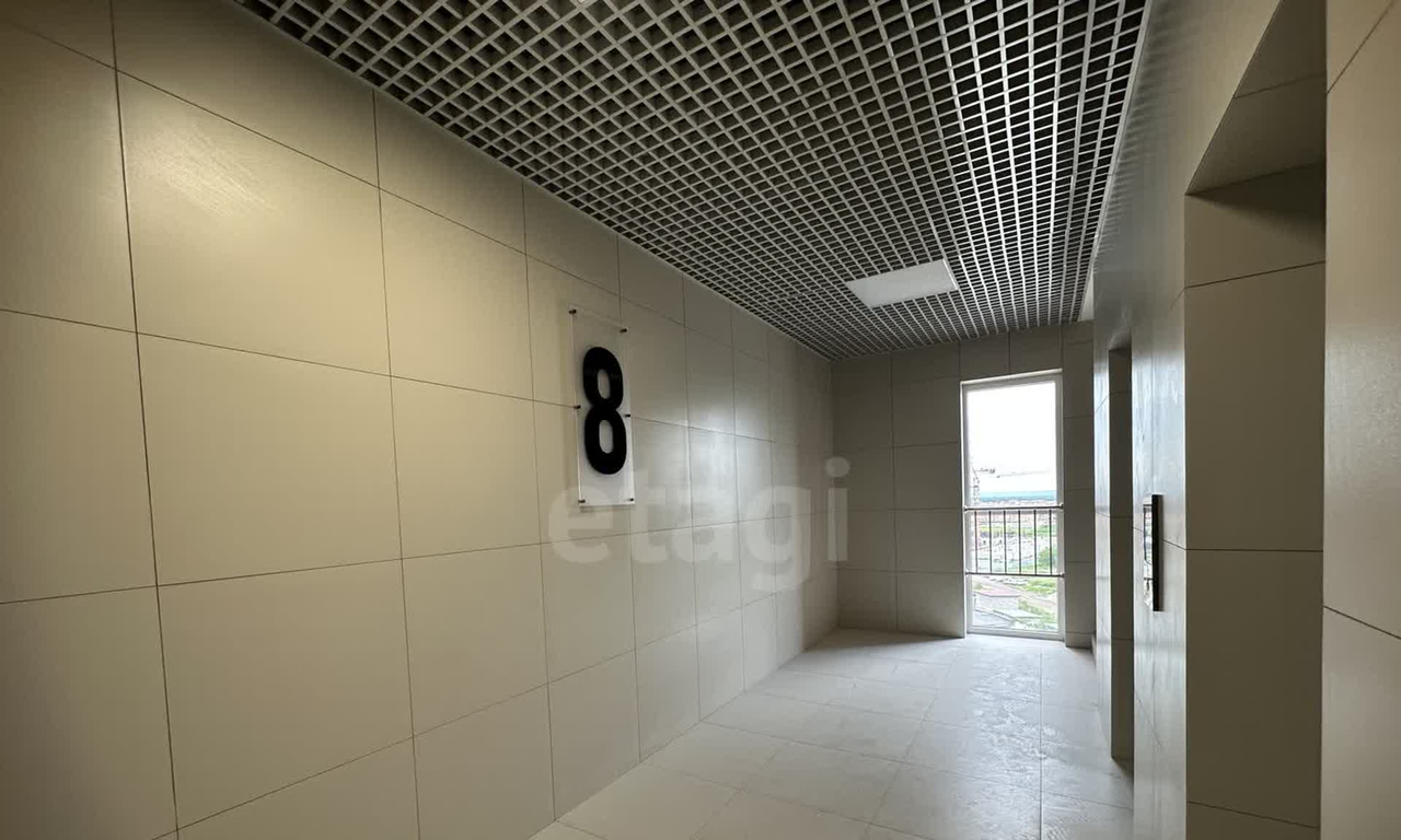 квартира г Владикавказ ул Алихана Гагкаева 19/2 фото 2