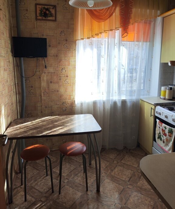 квартира г Челябинск ул Калинина 4 фото 4