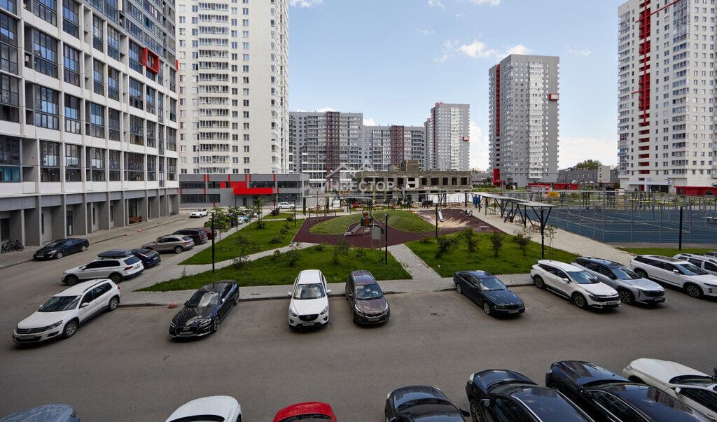 квартира г Челябинск р-н Центральный набережная Героя России С. А. Кислова, 27 фото 5