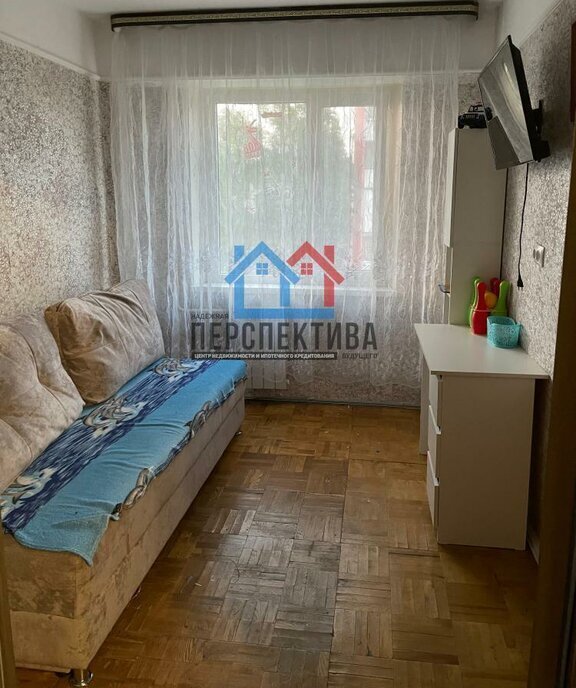квартира г Тобольск мкр 4 31 фото 3