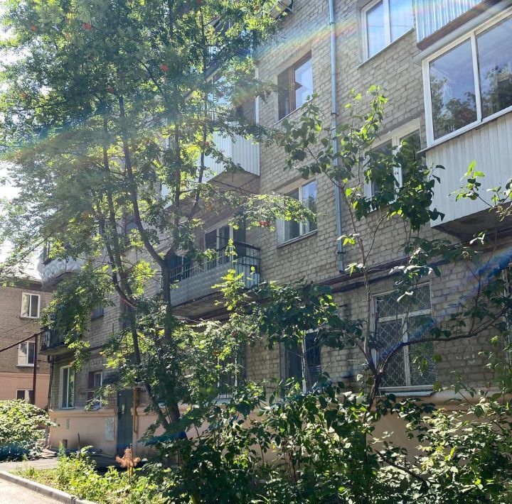 квартира г Саратов р-н Кировский проезд 1-й Высокий 27 фото 29